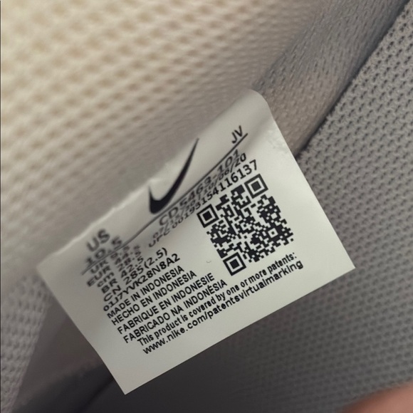 White Sneakers with Black Swoosh - Picture 5 of 5